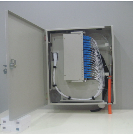 日海室外分纤箱